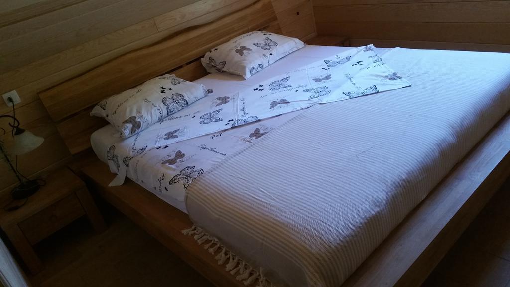 Vodenica Vrelo Chalets Vrelo Koreničko Esterno foto