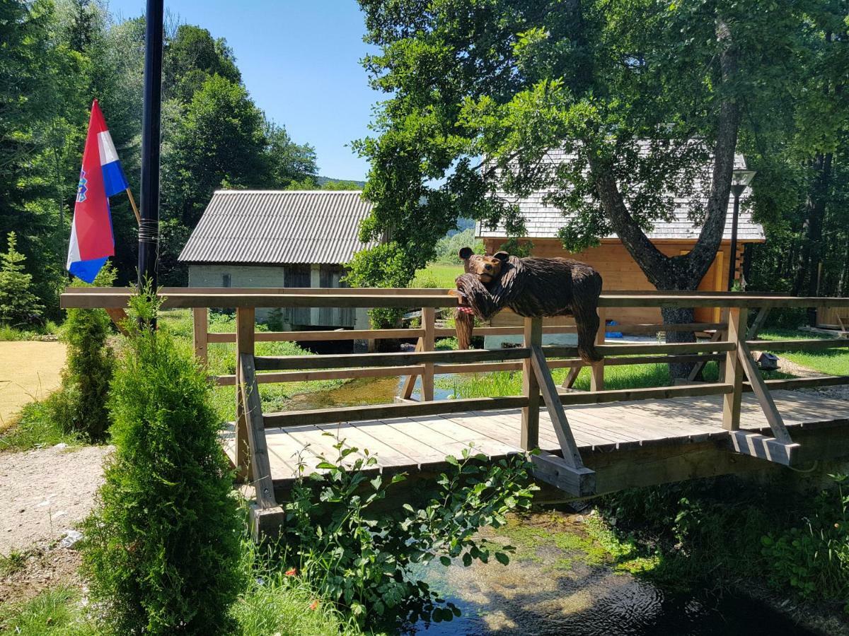 Vodenica Vrelo Chalets Vrelo Koreničko Esterno foto